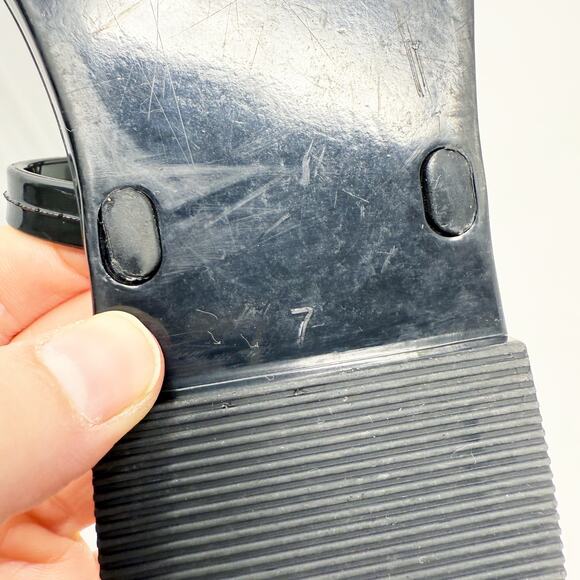 Tory Burch Black Jelly Mini Miller Sandals Size 7 EUC Thong Style T Logo Accent - Picture 7 of 9